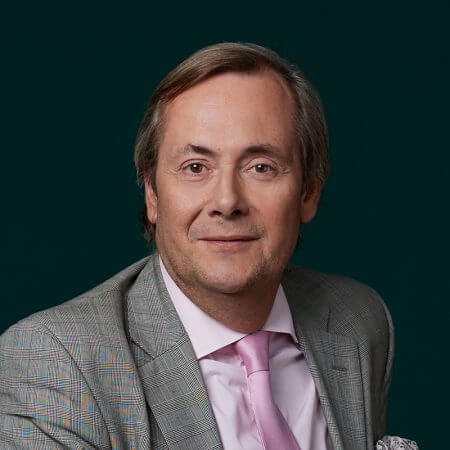 Portrait of Alain de Borchgrave, consultant at Eric Salmon & Partners