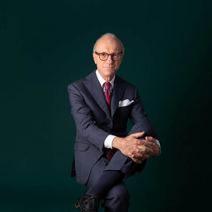 Portrait of Hans Thoenes, consultant at Eric Salmon & Partners